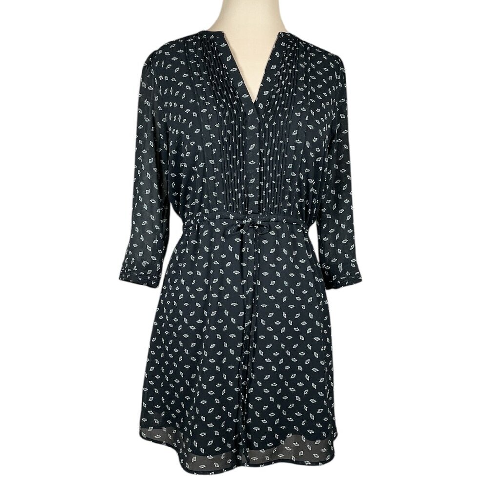 H&M Black and White Fan Print Dress Pleated Front 3/4 Sleeve, Size 6